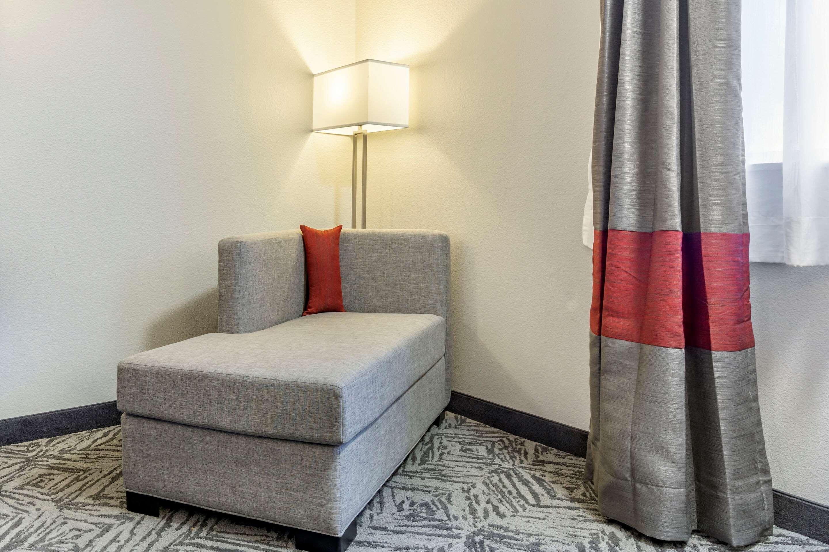 Comfort Inn & Suites Pacific - Auburn Eksteriør bilde