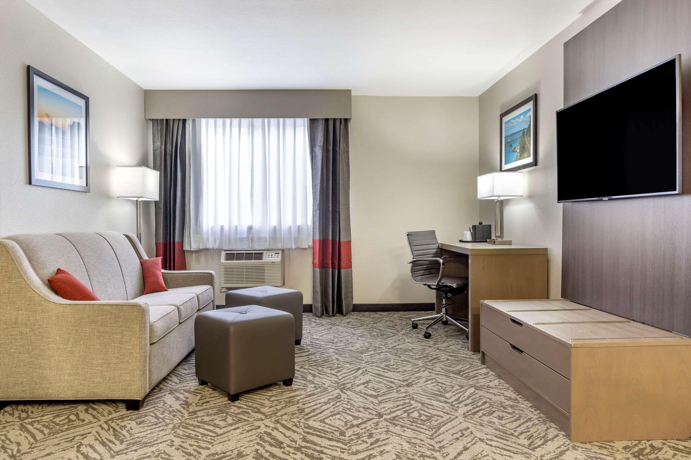 Comfort Inn & Suites Pacific - Auburn Eksteriør bilde